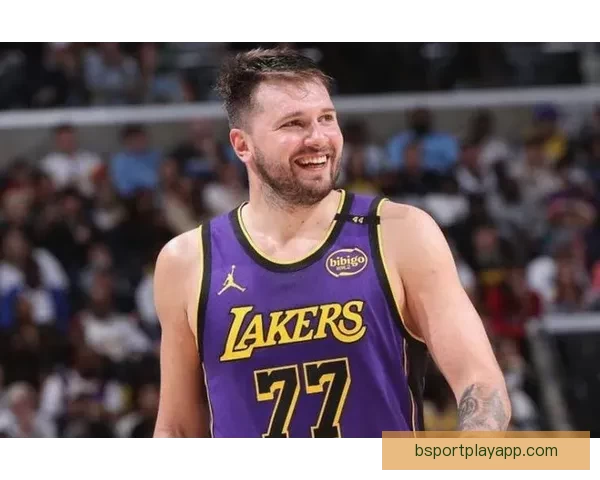 三分王之争东契奇伤退克努佩尔领先七球稳居联盟榜首